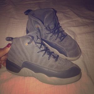 Jordans 12 Retro Gray Size 2Y